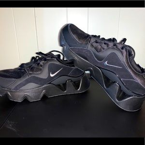 Women’s Nike Shoes